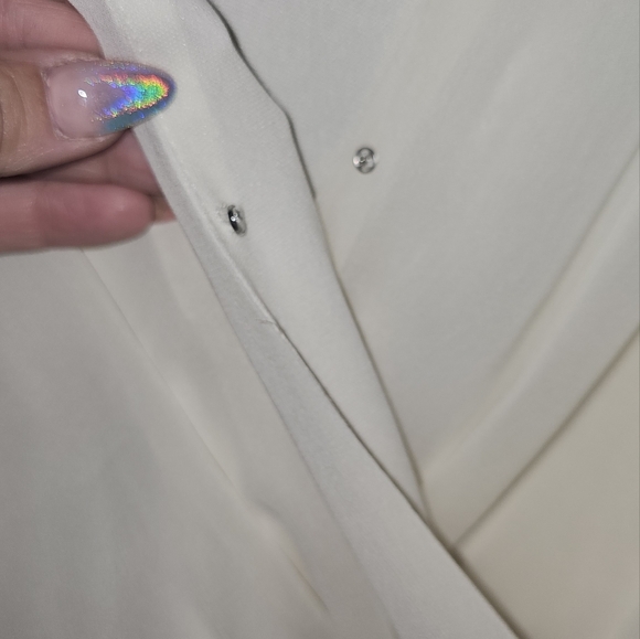 3/20.00. Classy white romper with sequins. - Picture 6 of 10